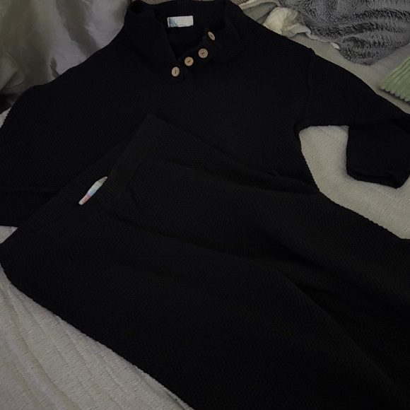 FREE PEOPLE BEACH Hailee Sweater set
S/M - Picture 7 of 7